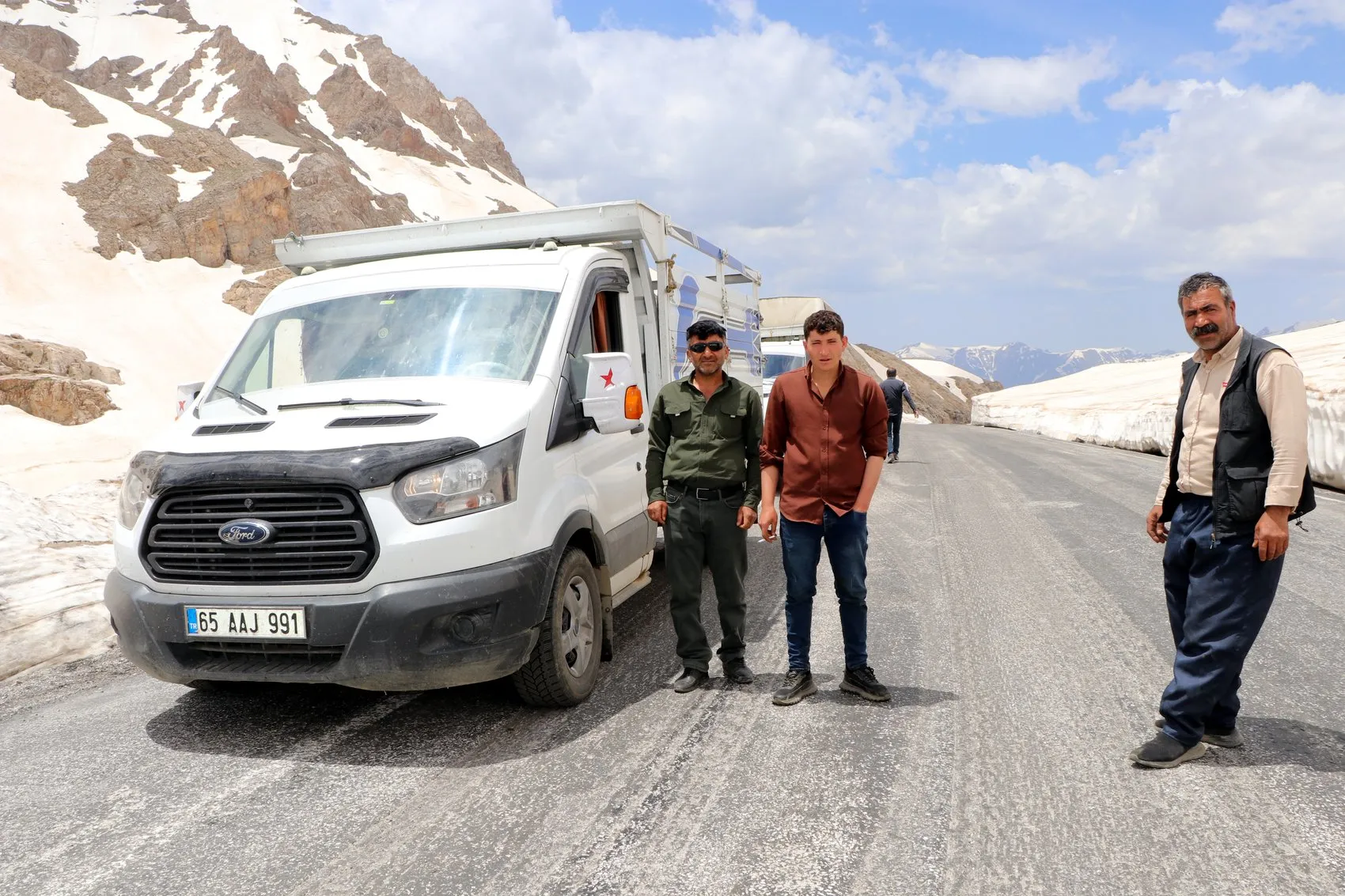 Van ve Bahçesaray arasındaki ulaşım çilesi 5,5 ay sonra sona erdi