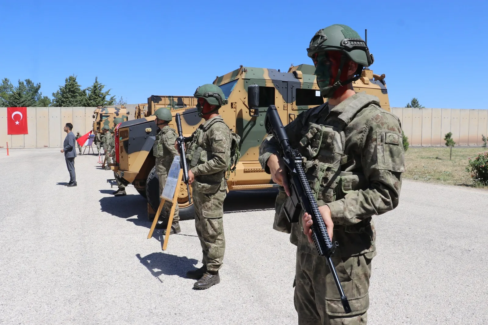 Türk Kara Kuvvetleri Diyarbakır’da 2235 yıllık geçmişini andı