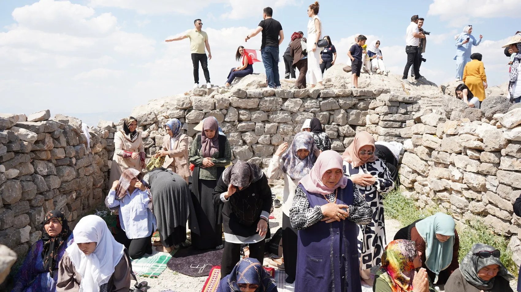 81 ilin şehit aileleri Cudi Dağı’nda bir araya geldi