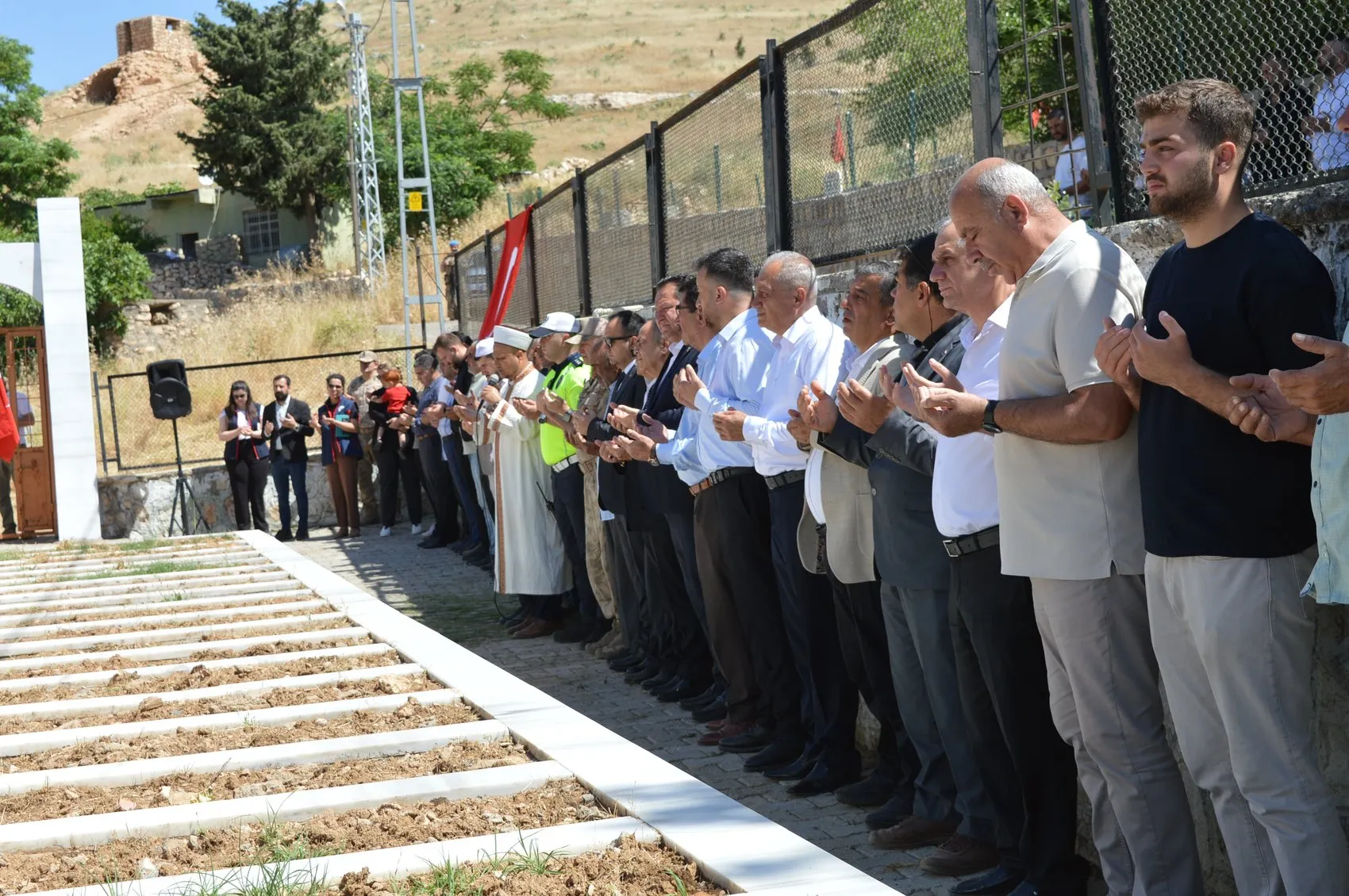 Mardin’de 39 yıl önceki katliamda hayatını kaybedenler anıldı