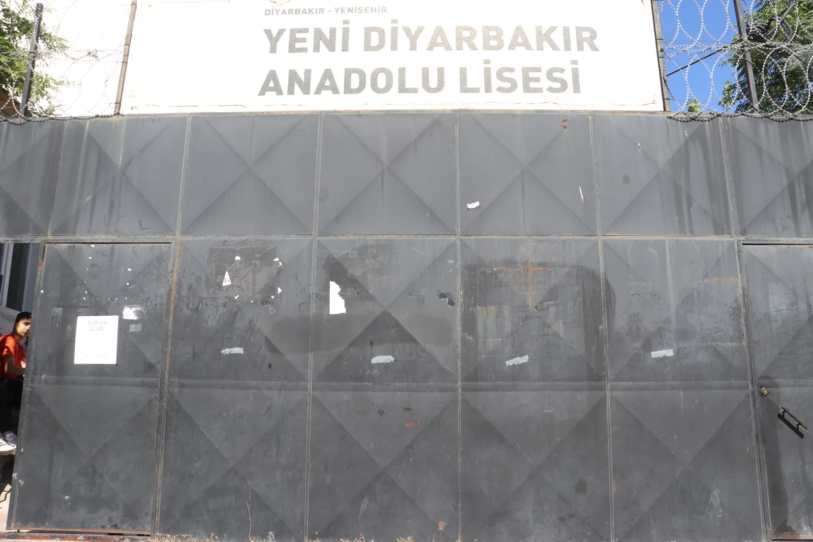 Diyarbakır'da LGS telaşı 25 öğrenciyi polis son anda yetiştirdi