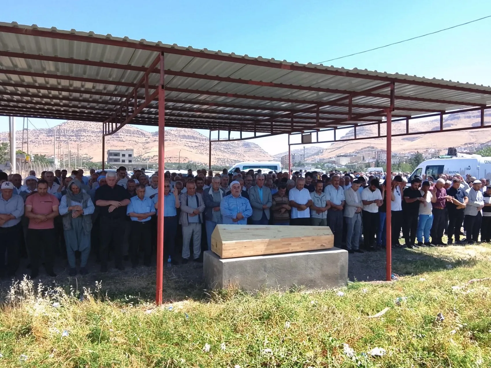 İspanya'da yaşamını yitiren Aziz Çaplık Mardin'de son yolculuğuna uğurlandı