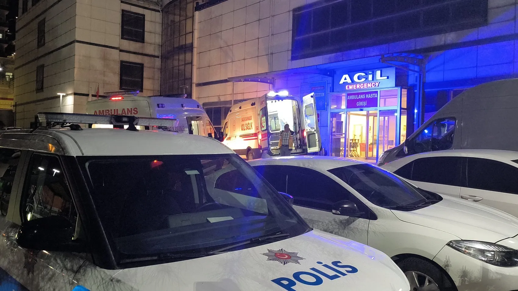 Batman'da düğün dönüşü kaza 6 kişi yaralandı