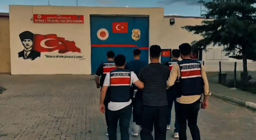 Batman merkezli yasa dışı bahis çetesine ağır darbe
