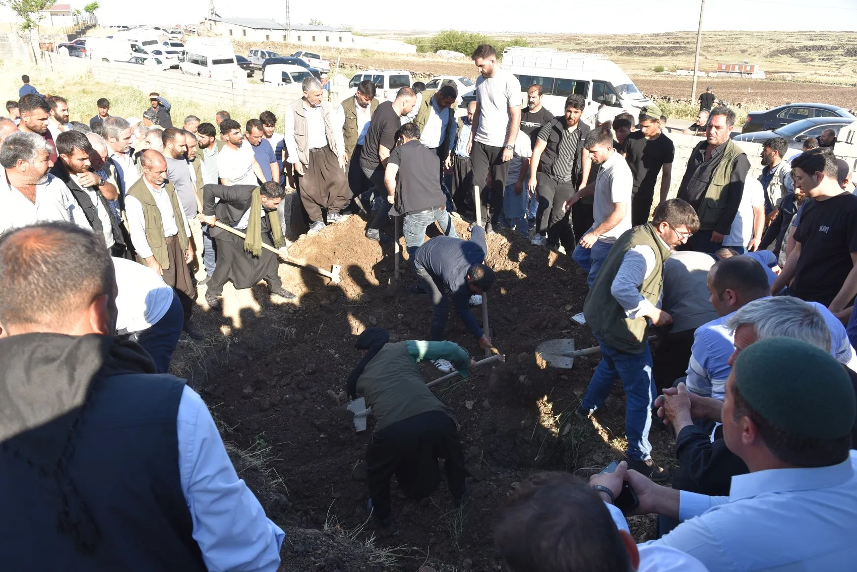 Karaman'daki acı kaza üç kardeşi hayattan kopardı