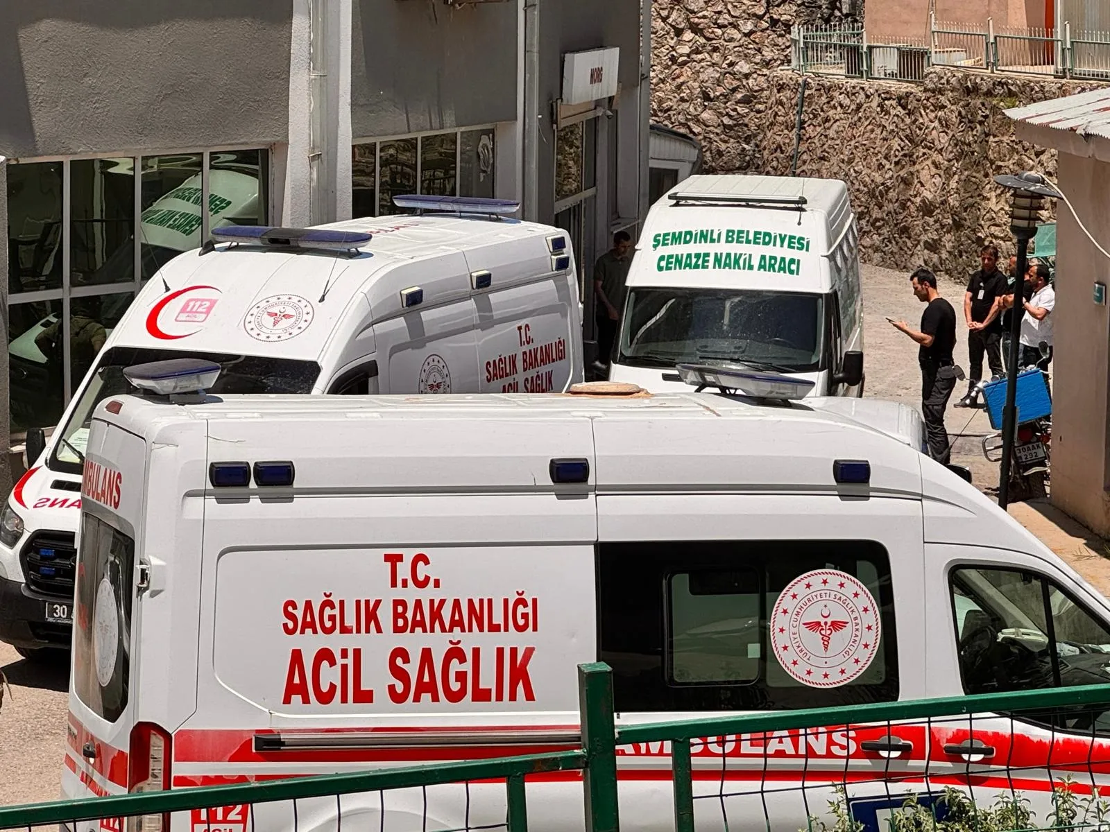 Şemdinli'de uzman çavuş dehşeti 4 kişilik aile katledildi