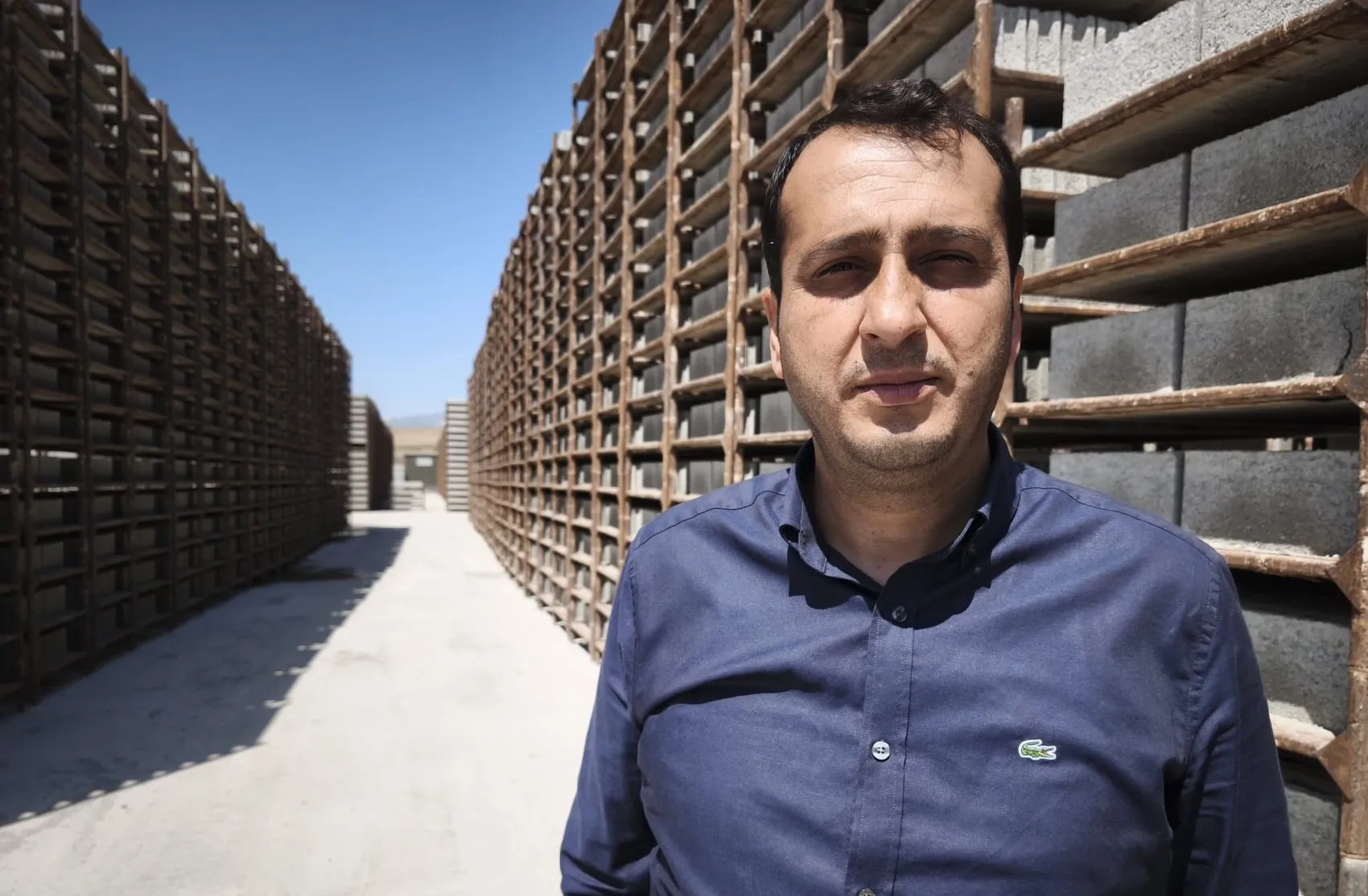 Bitlis’in pomza üretimi ekonomiye milyarlarca liralık güç katıyor