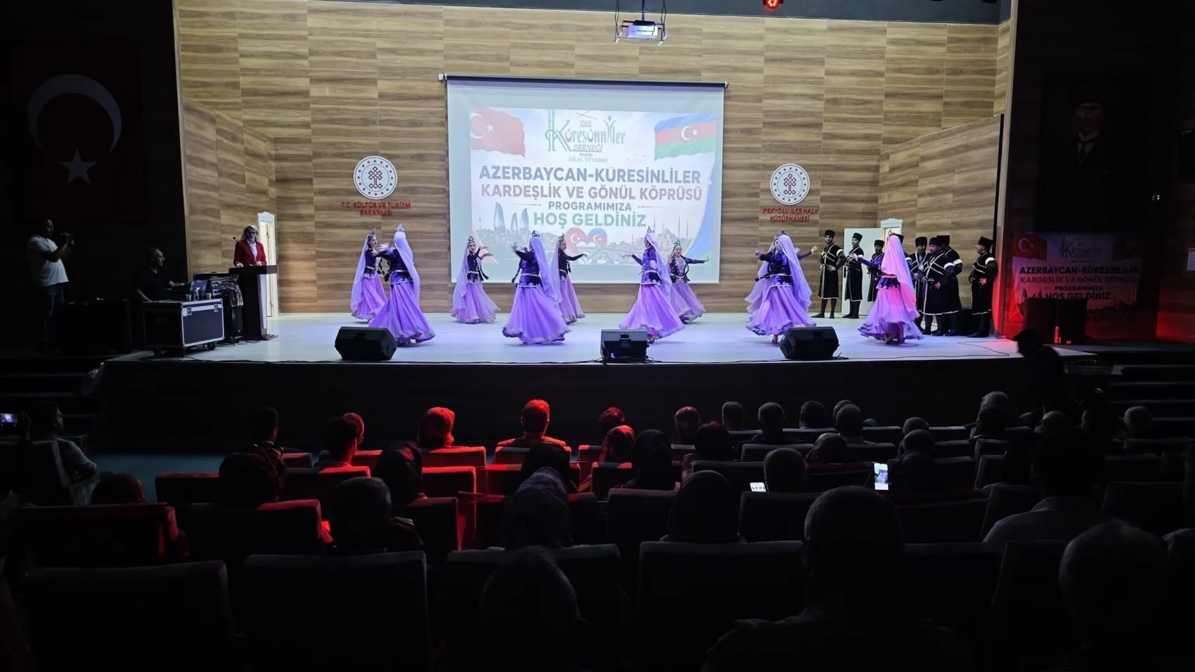 Van'da Türkiye ve Azerbaycan dostluğu için bir araya gelindi