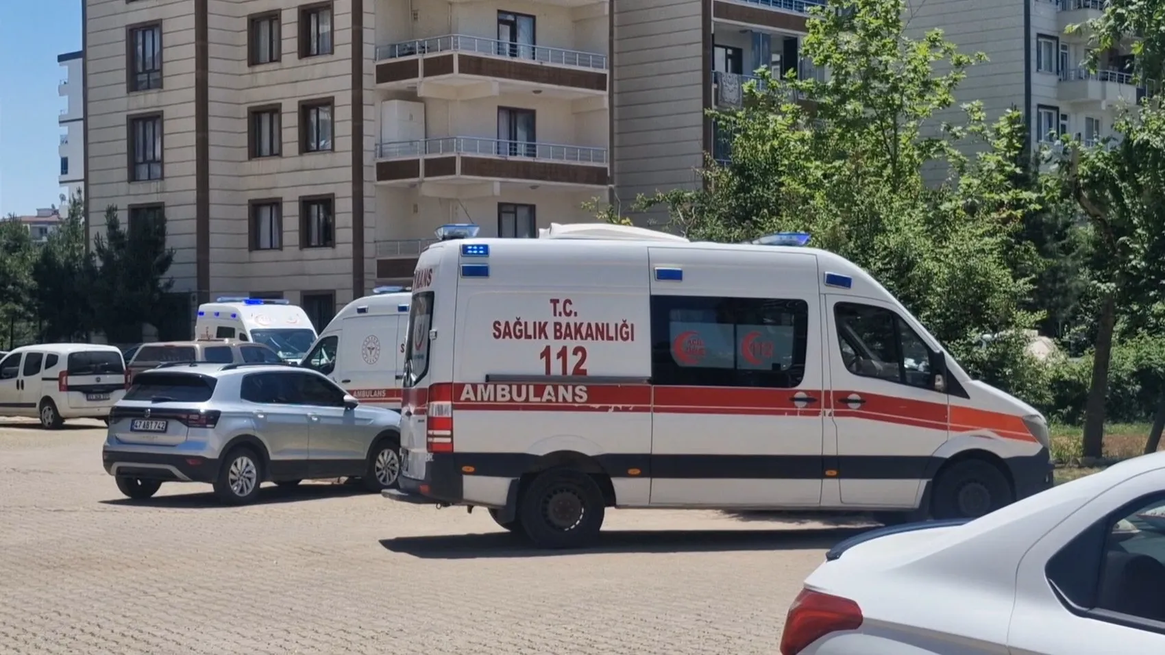 Diyarbakır Bağlar’da korkutan apartman yangını