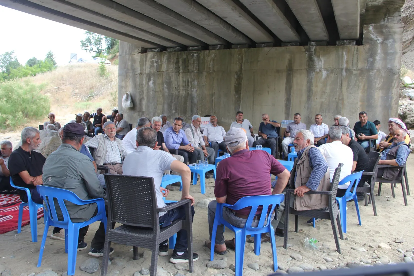 Bingöl’de çaya düşen Vedat 11 gündür bulunamadı