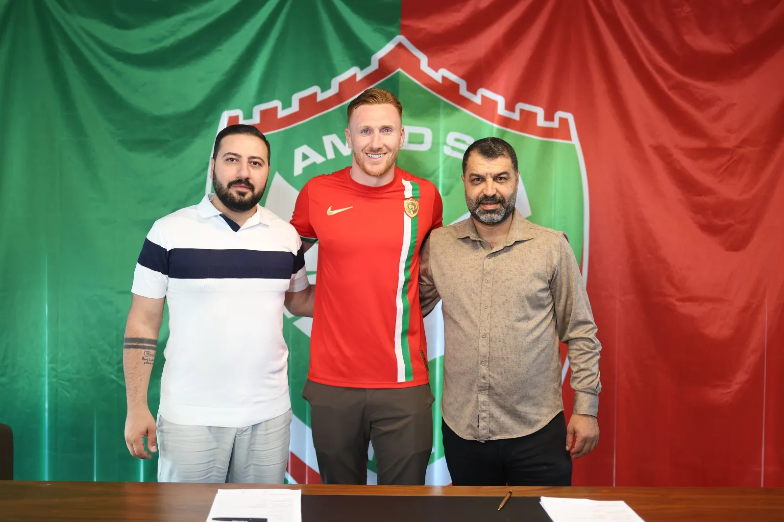 Amedspor savunmasını İskoç stoper David Bates ile güçlendirdi