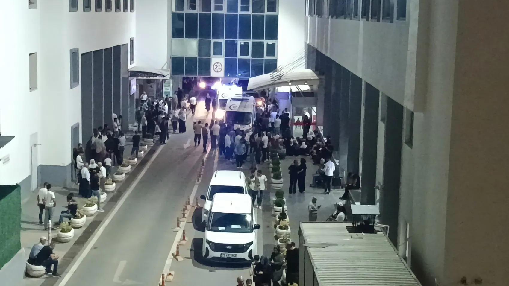 Batman’da akraba kavgası kanlı bitti