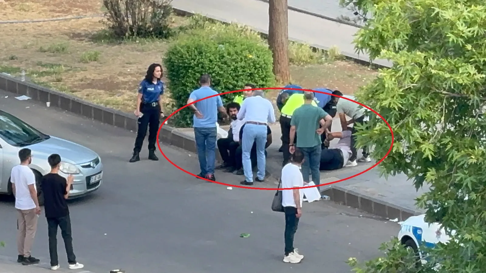 Diyarbakır'da polise saldıran şüphelilere yargıdan tutuklama kararı geldi