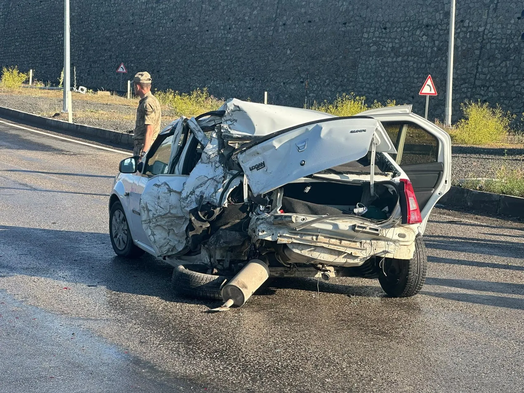 Ağrı trafiğinde ağır bilanço 1 ölü ve 6 yaralı