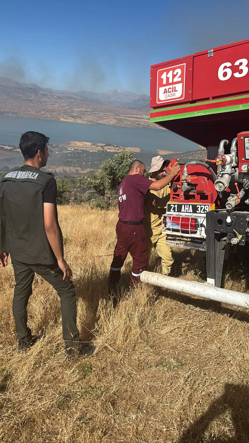 Diyarbakır arazilerinde çıkan örtü yangını paniğe yol açtı