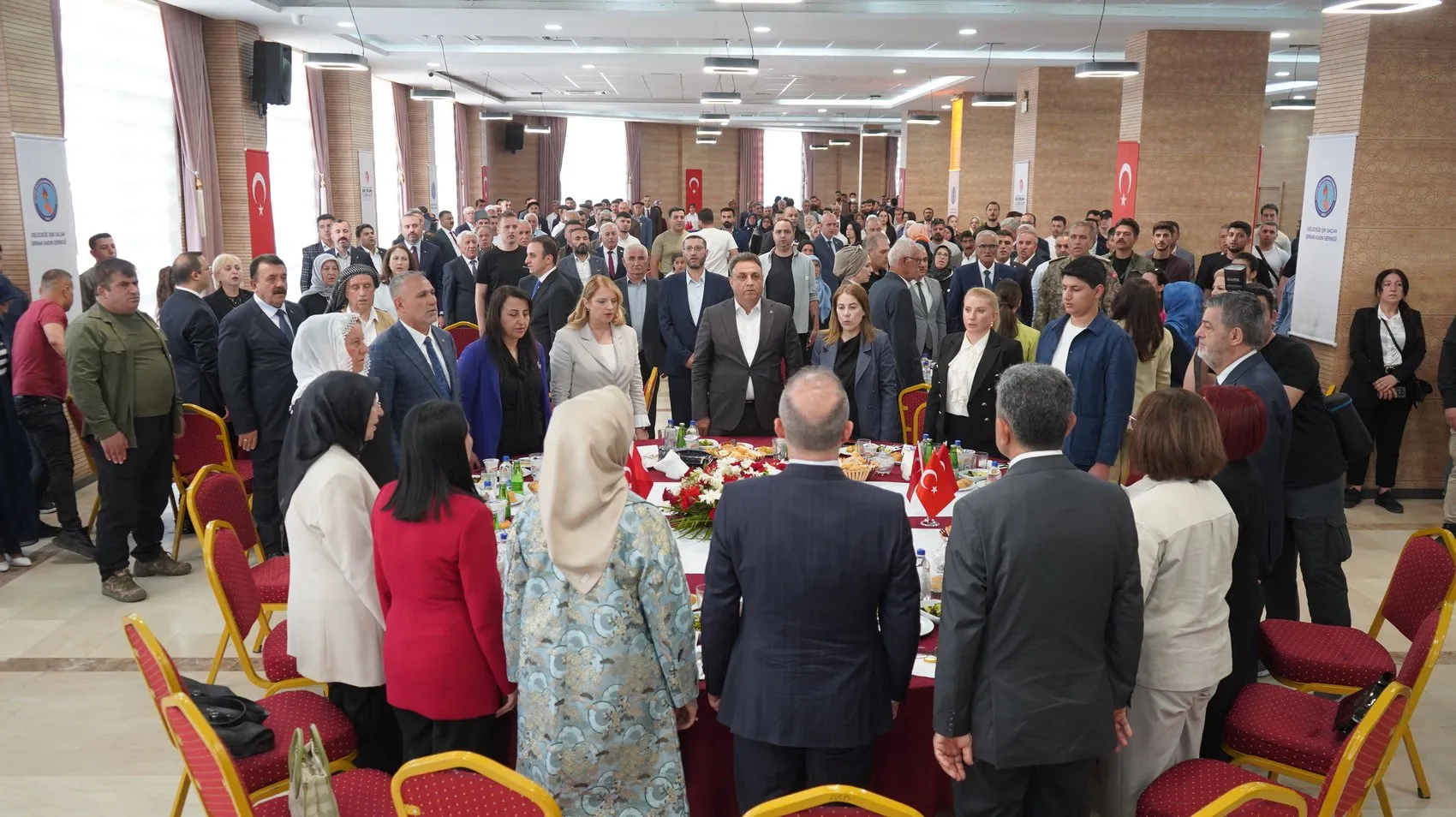 Ankara'dan Şırnak'a terörsüz Türkiye mesajı Bu yolun dönüşü yok