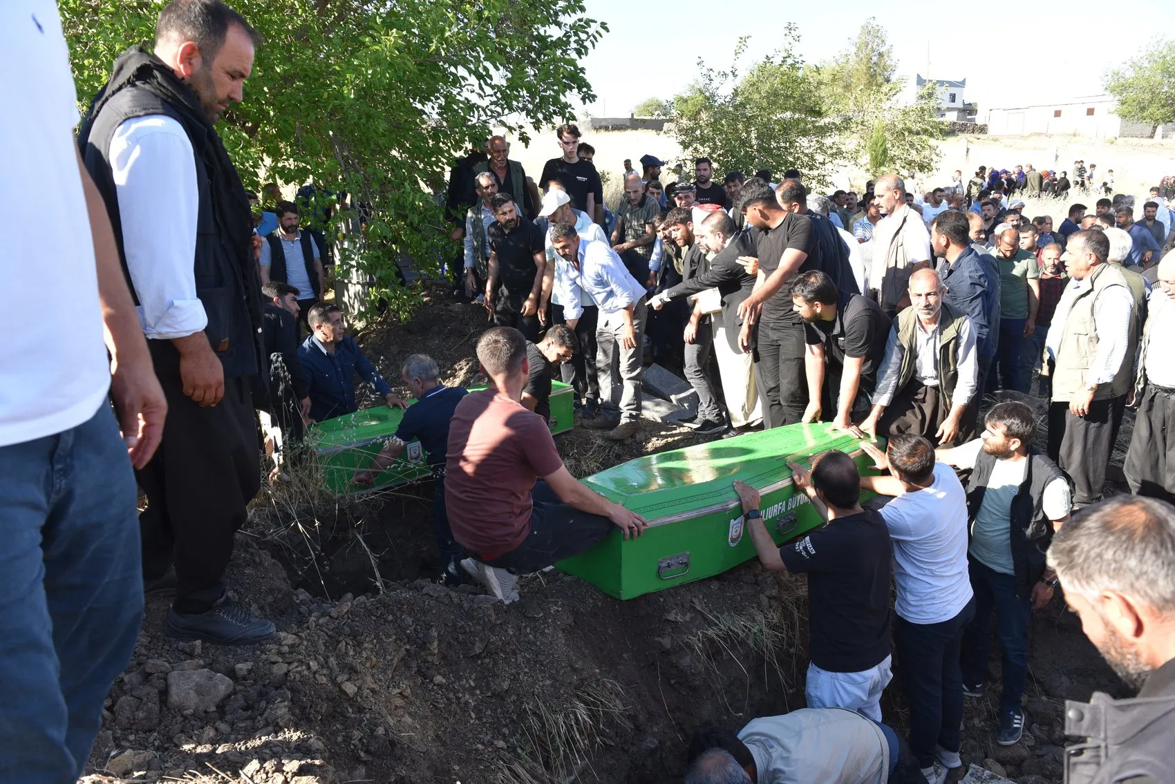 Karaman'daki acı kaza üç kardeşi hayattan kopardı