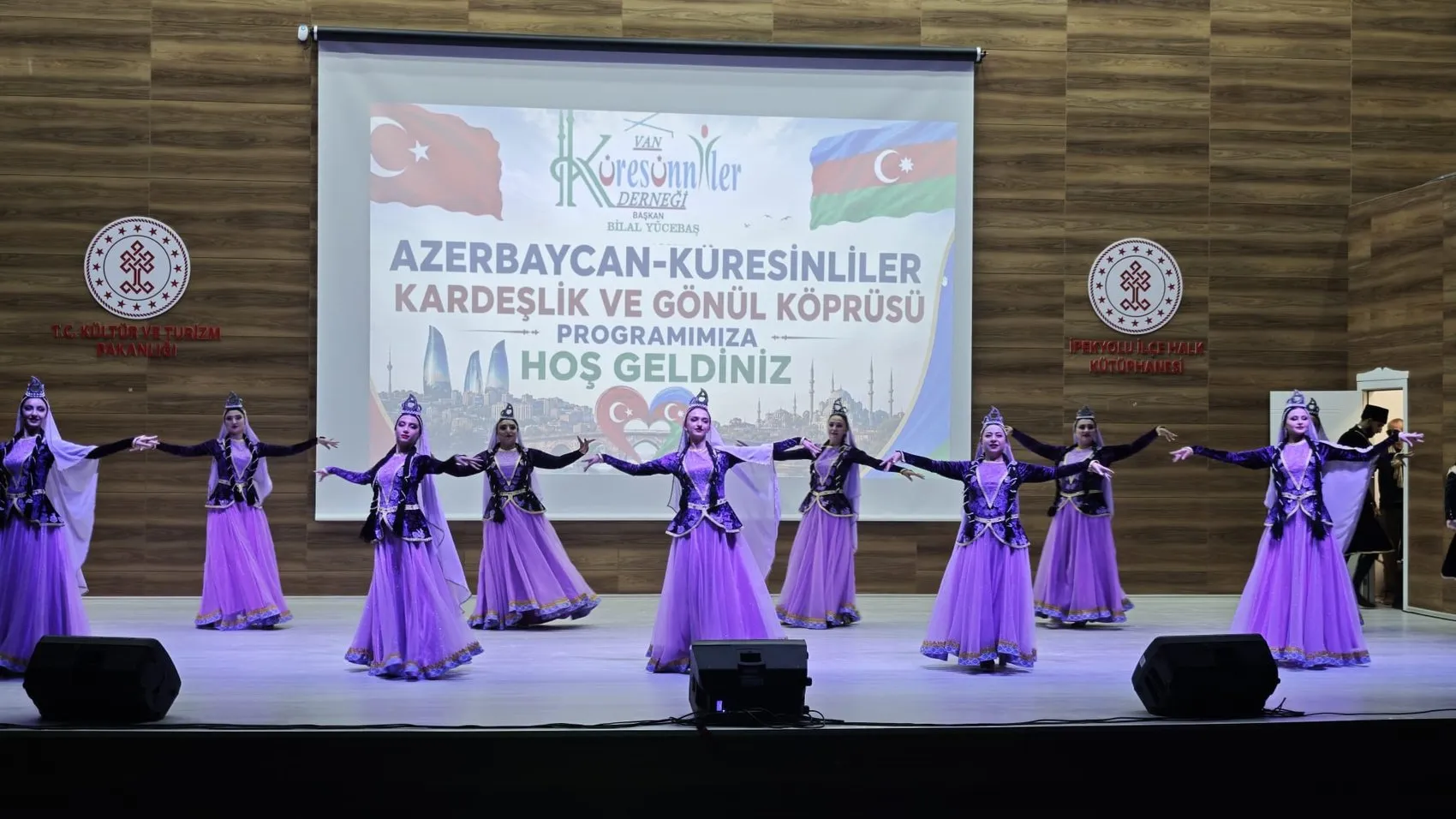 Van'da Türkiye ve Azerbaycan dostluğu için bir araya gelindi