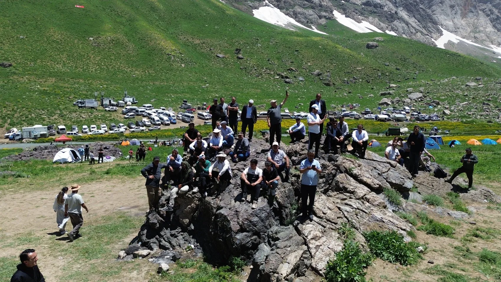 Hakkari Cilo Dağında dev güreş organizasyonu gerçekleşti