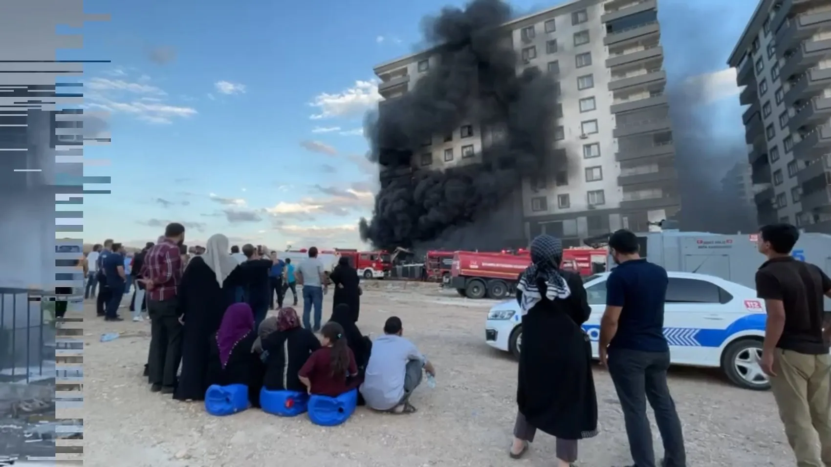 Şanlıurfa’daki 10 katlı binada korkutan yangın