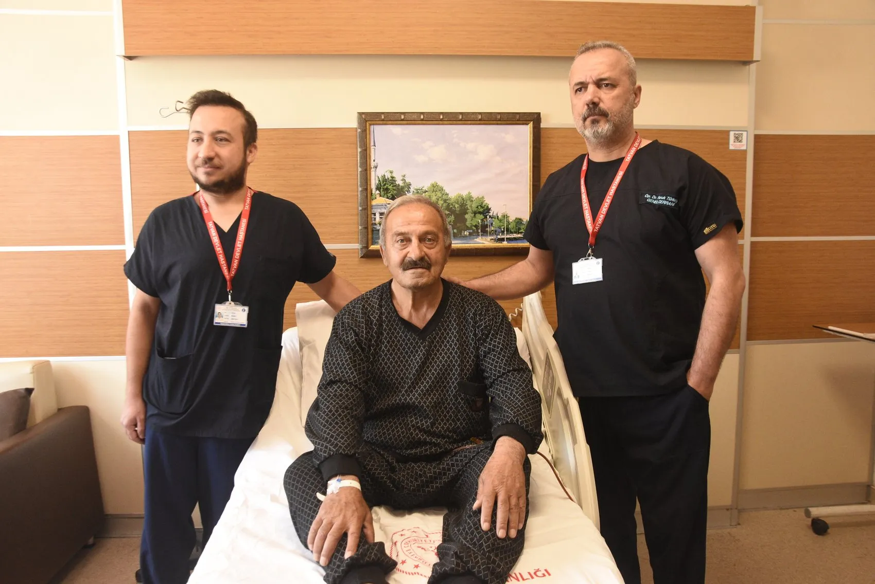 Tatvan Devlet Hastanesinde ilk kez uygulanan kapalı fıtık ameliyatı başarıyla sonuçlandı