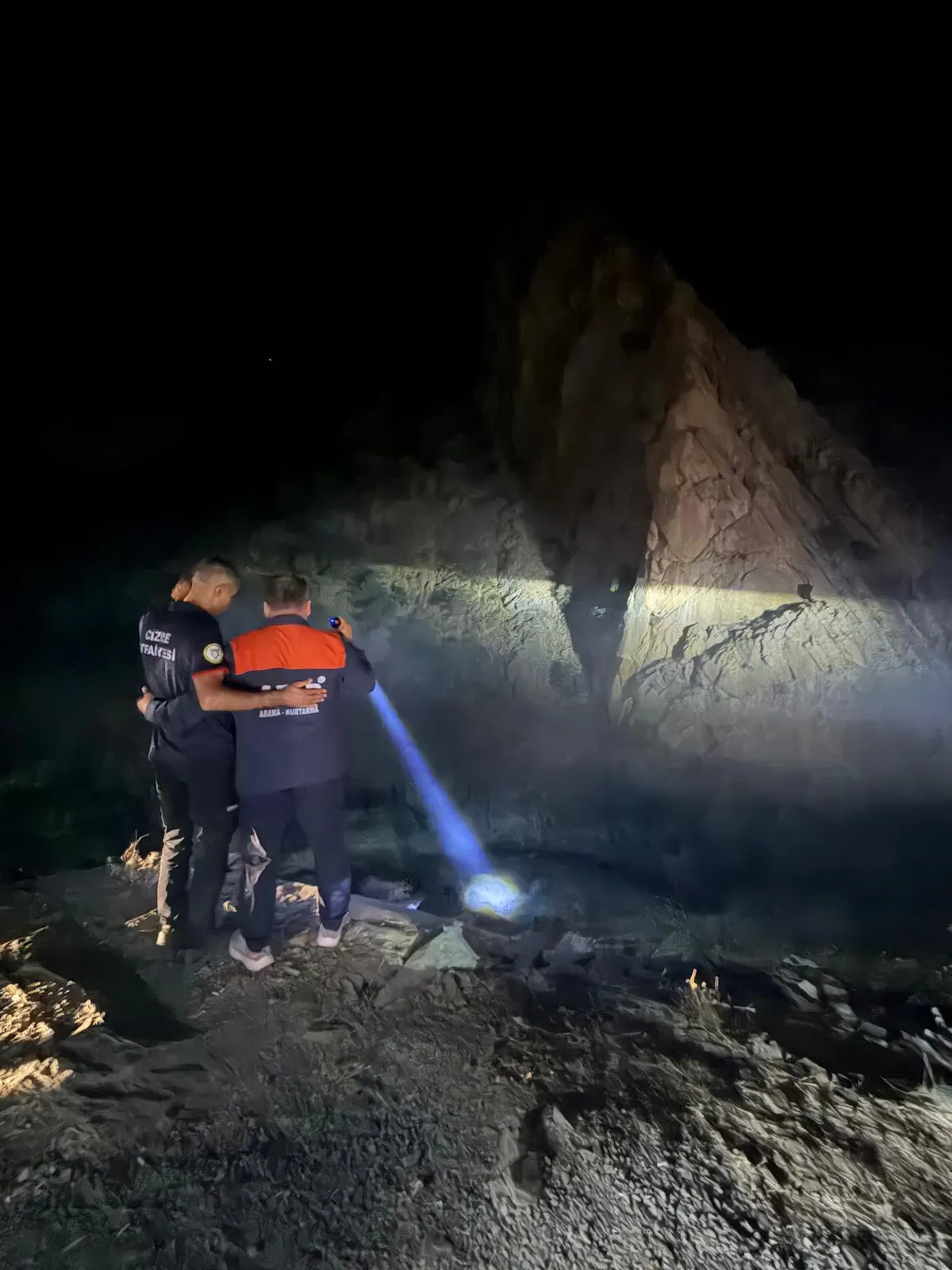 Şırnak'ta balık tutarken akıntıya kapılan genç için arama operasyonu sürüyor