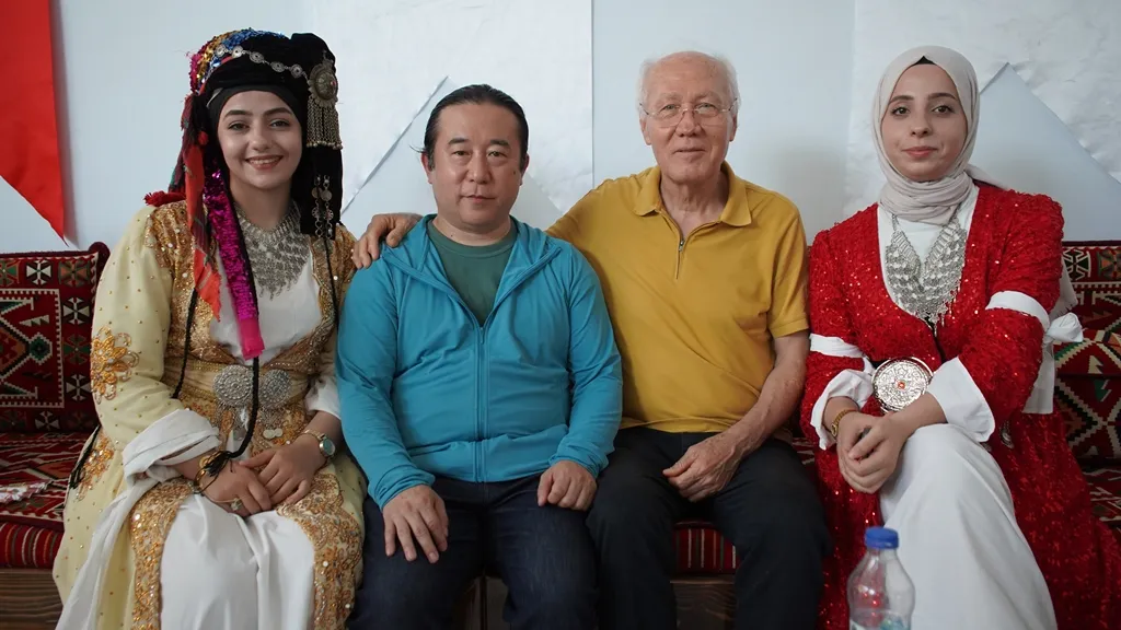 Japon araştırmacı Siirt ezgilerini ve halk kültürünü kayıt altına aldı