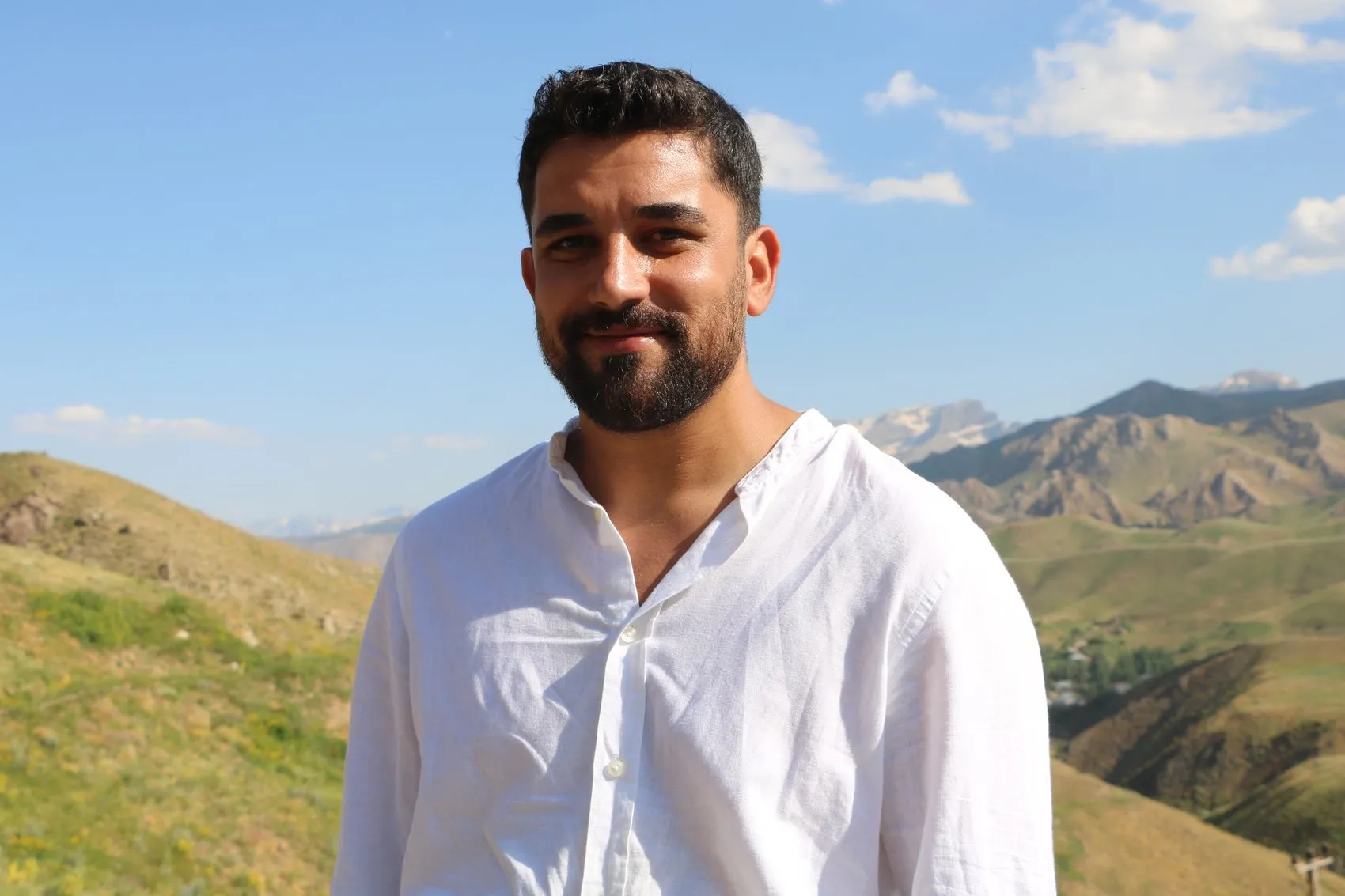 Yüksekova'da tek geçim kaynağını kaybeden aileye yardım eli uzandı