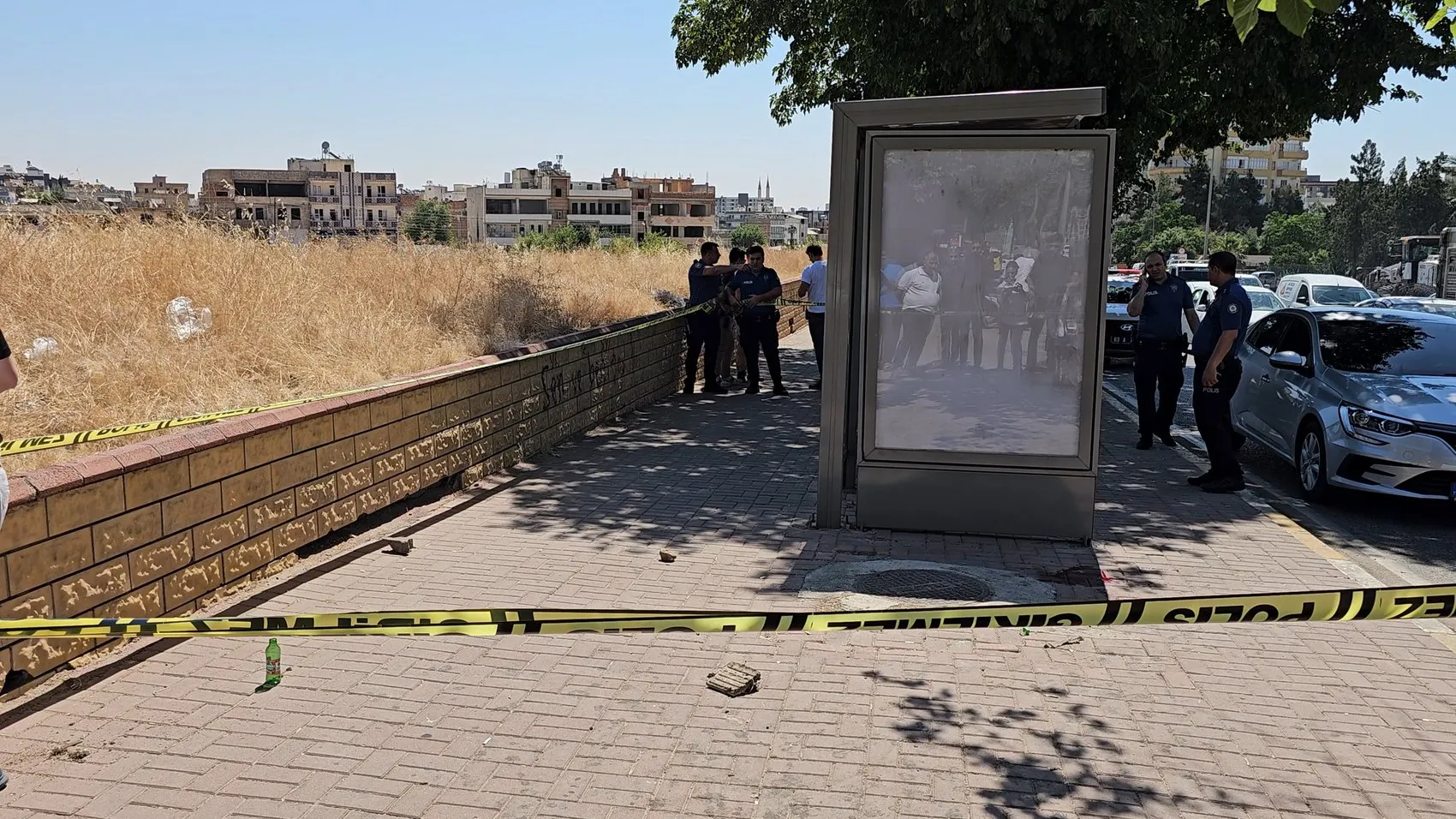 Şanlıurfa'da otobüs durağında dehşet anları yaşandı