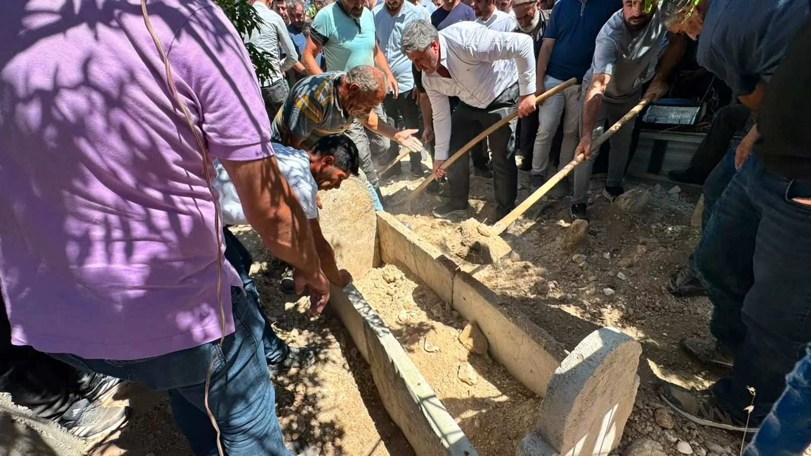 Necat Cellek Tillo ilçesinde düzenlenen törenle toprağa verildi