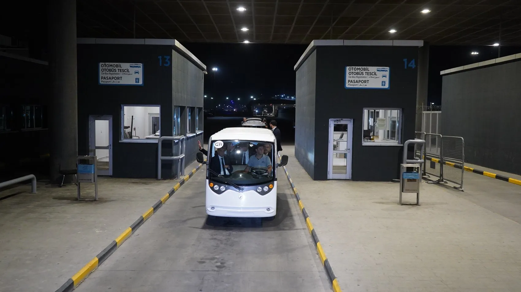 Ticaret Bakanı Bolat Habur Sınır Kapısında İncelemelerde Bulundu