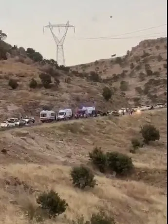 Mardin Midyat yolunda iki araç çarpıştı bir bebek hayatını kaybetti