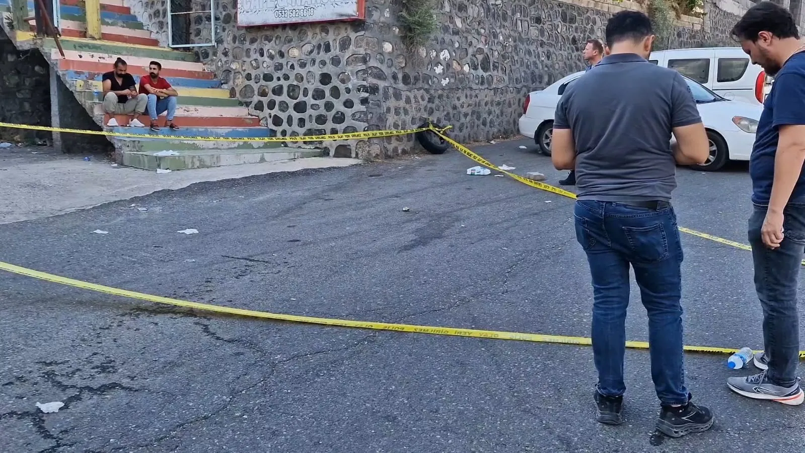 Diyarbakırda otomobilin önünü kesip cinayet işleyen şüpheli cezaevine gönderildi