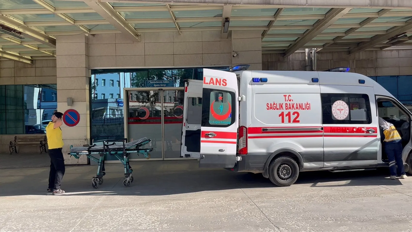 Siirt Sarıtepe köyünde kaçak kazı sırasında dev kaya parçası bir can aldı
