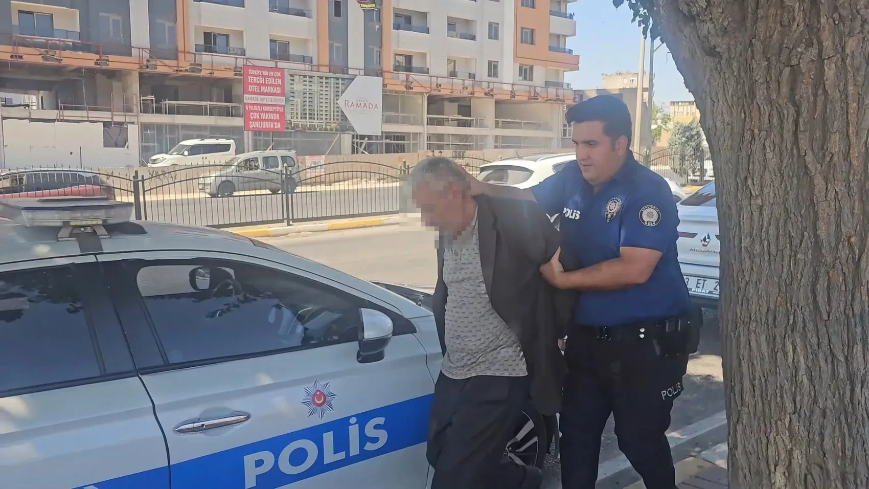 Şanlıurfa'da otobüs durağında dehşet anları yaşandı