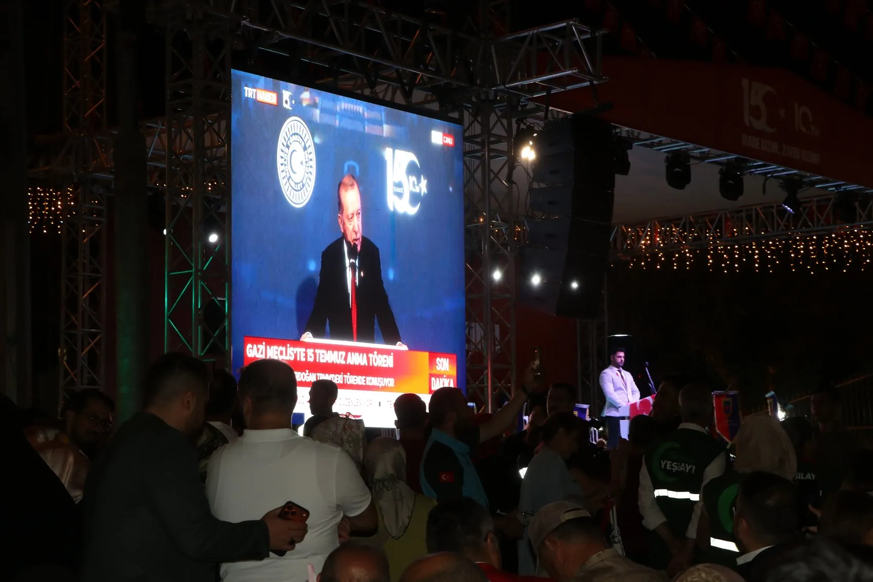 Van sokakları 15 Temmuz için tek yürek oldu