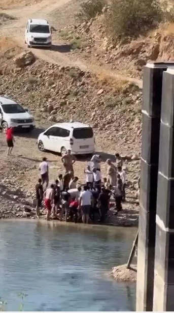 Mardin Dargeçit'te serinlemek için girdiği baraj gölünde yaşamını yitirdi