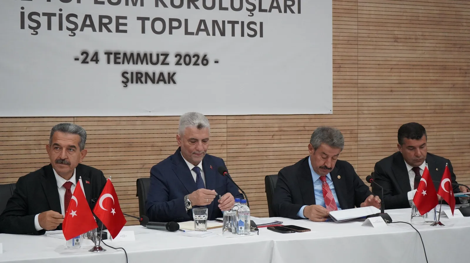 Ticaret Bakanı Bolat Şırnakta ekonomik büyüme verilerini paylaştı