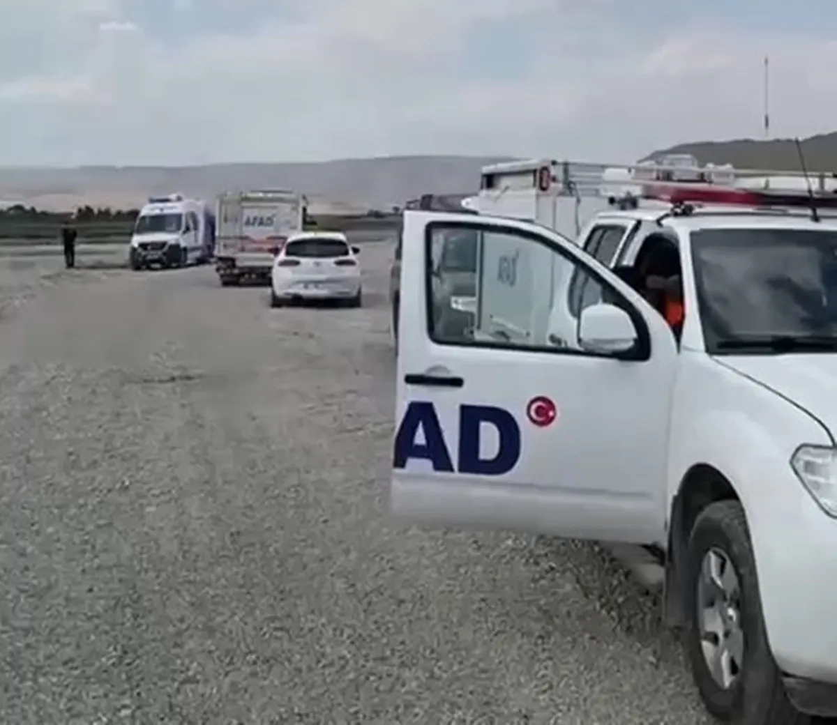 Silvan'da Batman Çayı'na giren 32 yaşındaki vatandaş akıntıya kapılarak gözden kayboldu