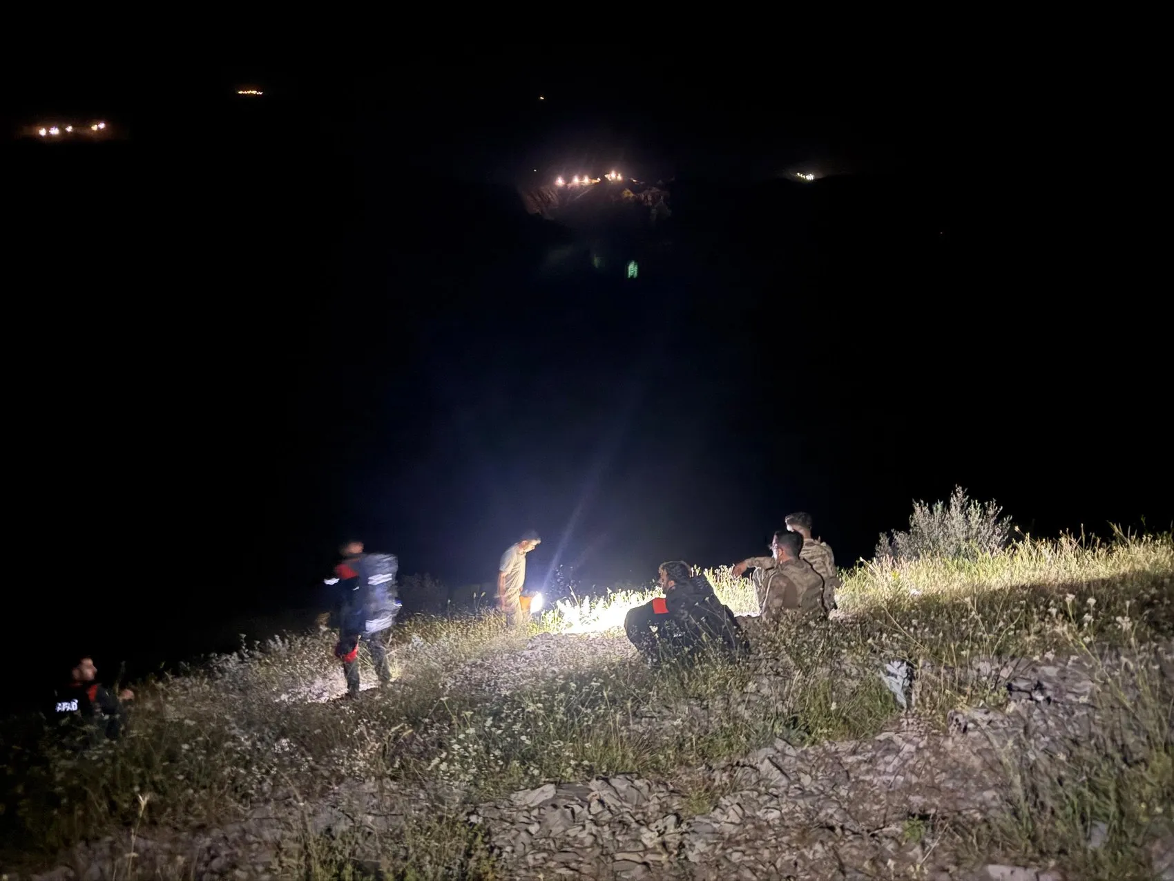 Şırnak Ballıkaya bölgesinde mahsur kalan mühendisler hava operasyonuyla kurtarıldı