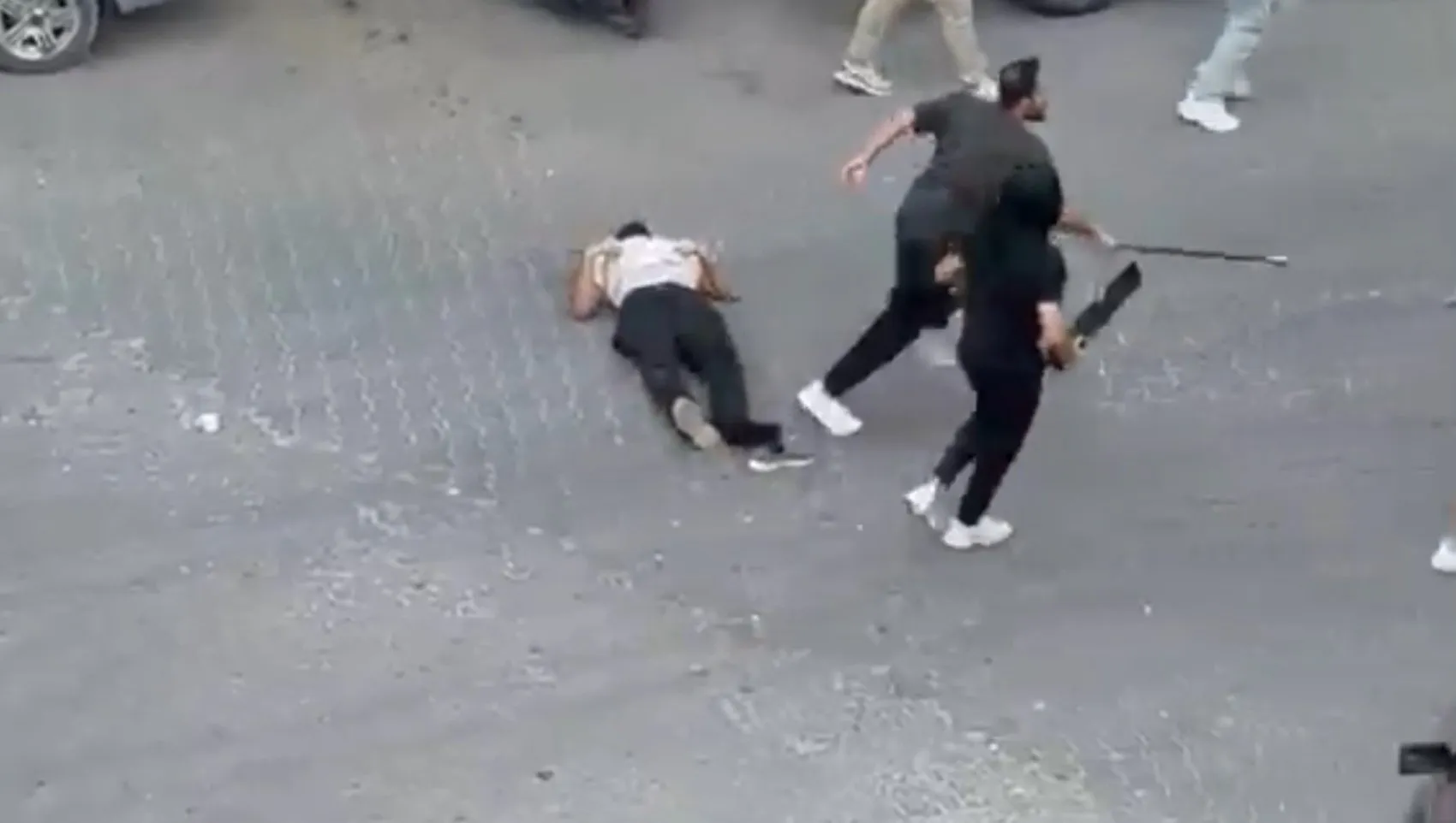 Şanlıurfa sokaklarında iki gün süren bıçaklı ve sopalı kavga kamerada