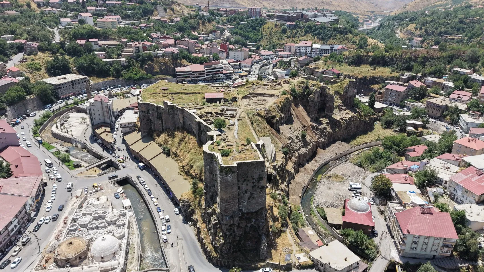 Bitlis Kalesi restorasyona hazırlanıyor