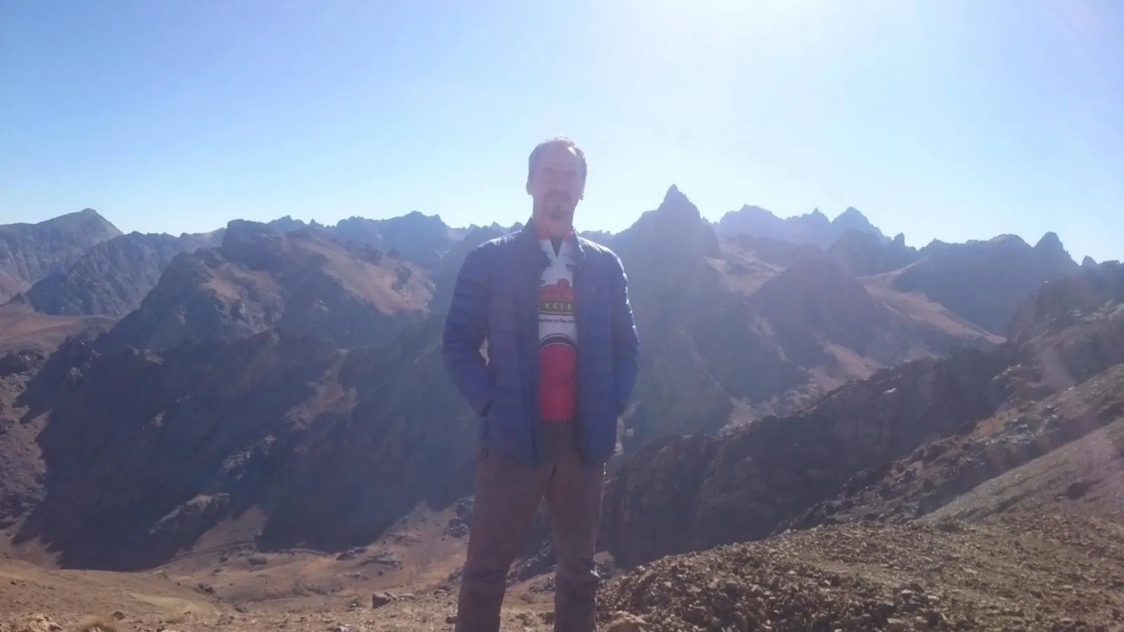 Hakkari Cilo Dağına tırmanan emekli astsubayı arama çalışmaları ikinci gününde sürüyor