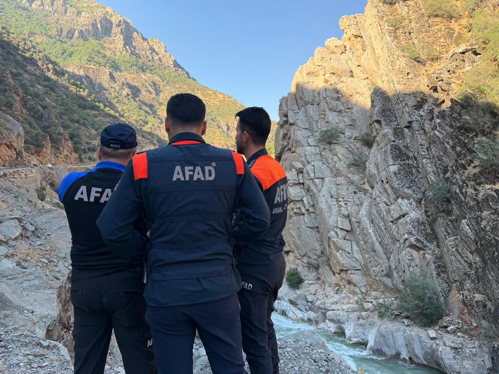 Şırnak Beytüşşebap'ta çaya giren gençten üç gündür haber alınamıyor