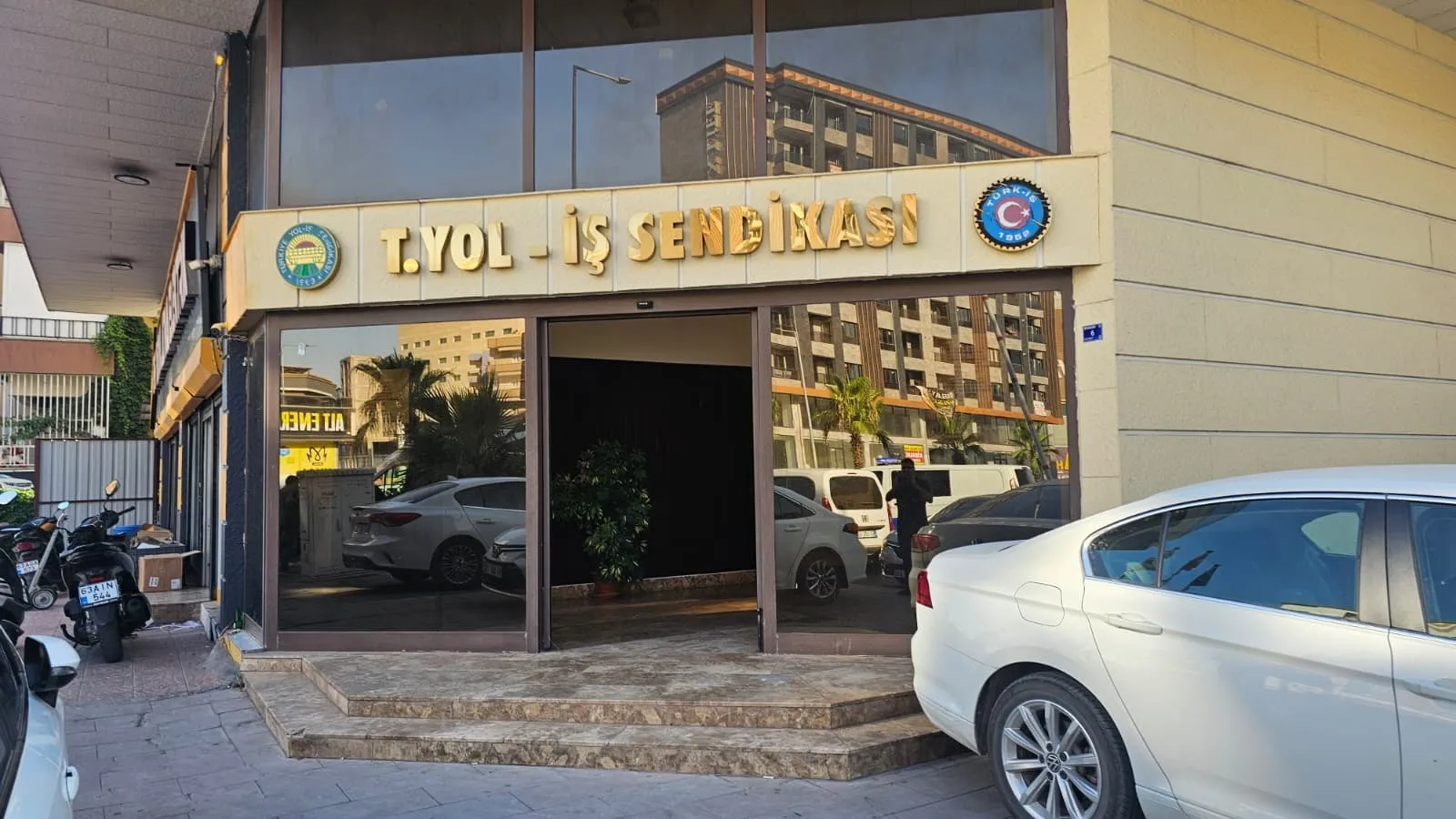 Şanlıurfa'da konakladığı misafirhanede bir doktor hayatını kaybetti