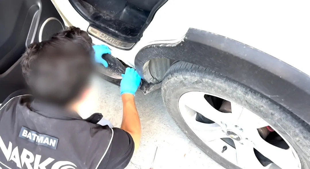 Batman polisinden narkotik köpeği Mailo ile başarılı operasyon