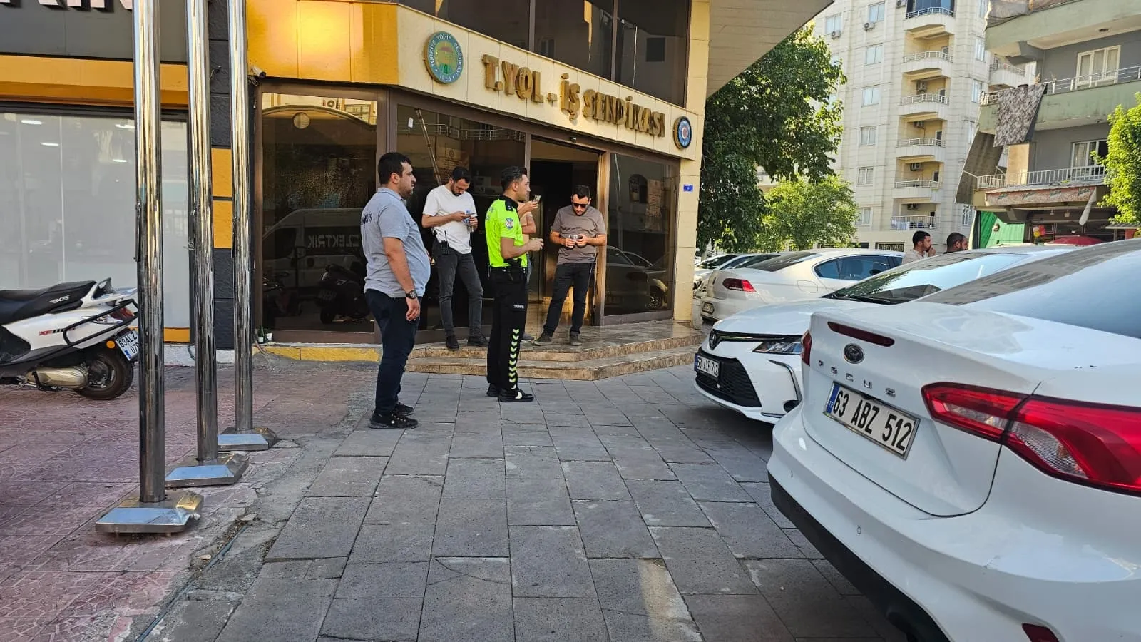 Şanlıurfa'da konakladığı misafirhanede bir doktor hayatını kaybetti