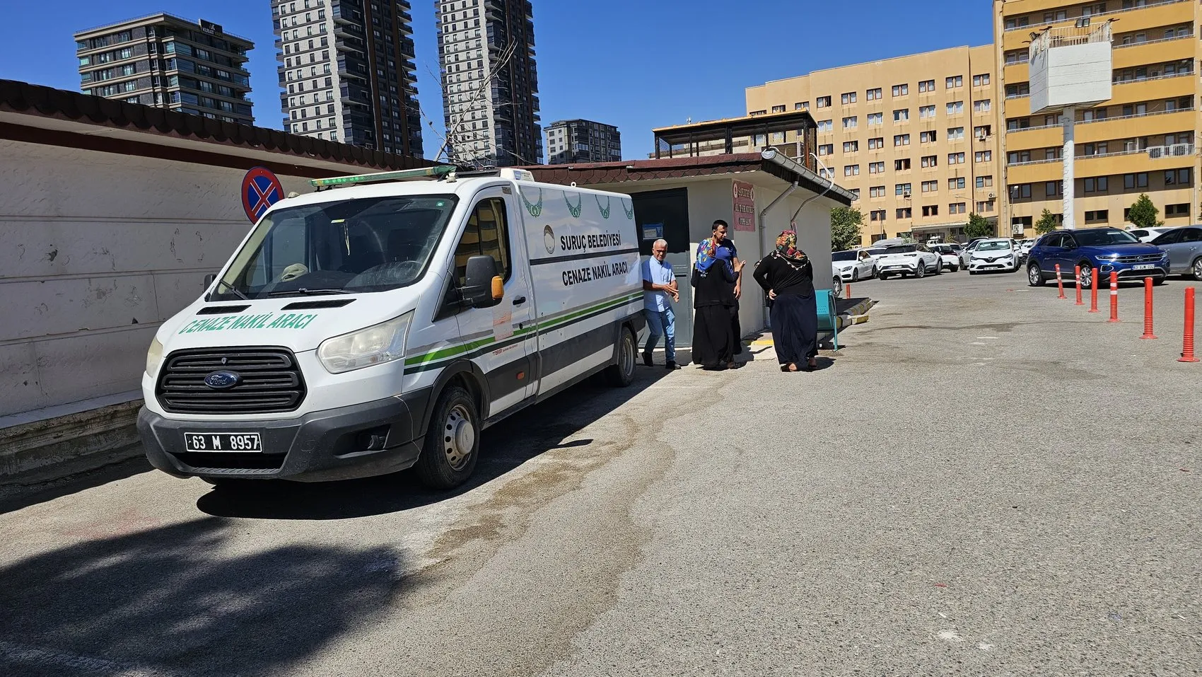 Suruç ilçesinde bir baba eşini vurduktan sonra yaşamına son verdi