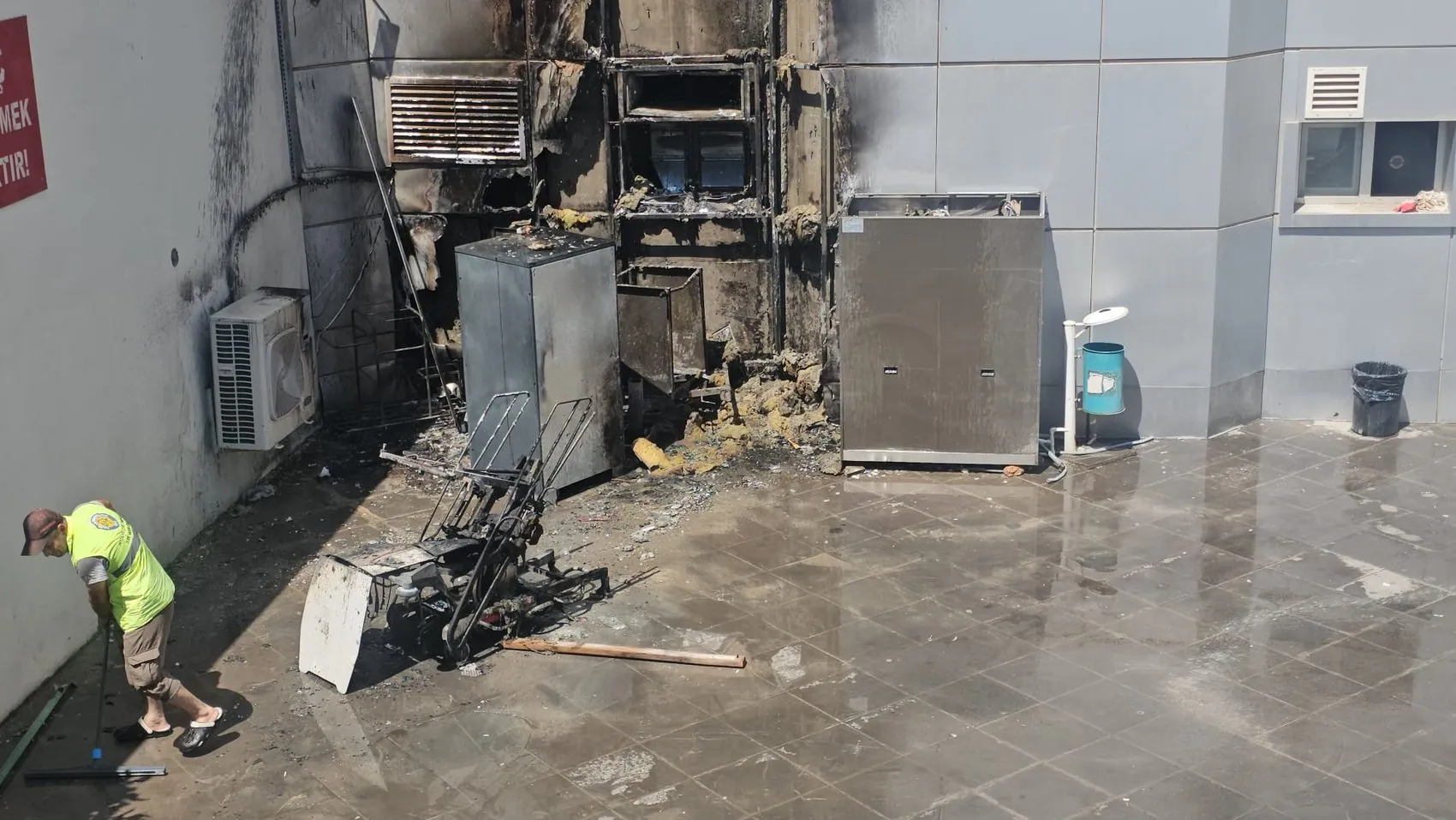 Şanlıurfa'da Tıp Fakültesi Hastanesindeki Yangın Paniği Sona Erdi