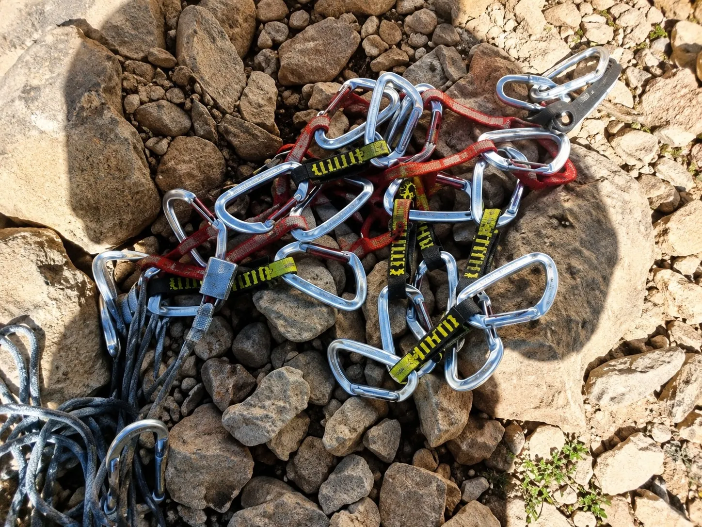 Hakkari Cilo Dağı’nda kaybolan dağcının acı sonu havadan görüntülendi
